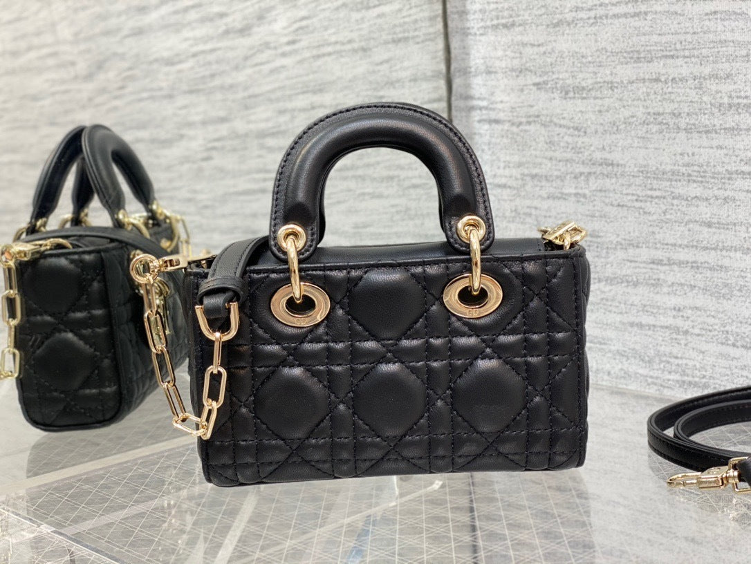 D-Joy Leather Bag