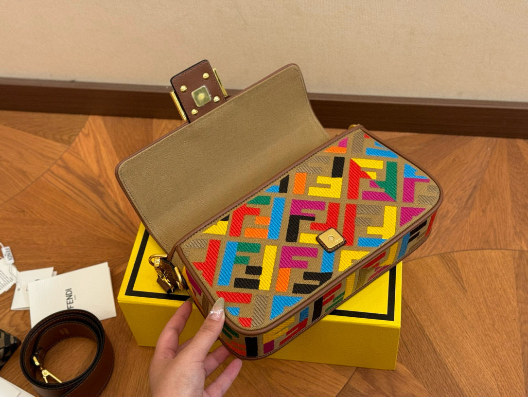 Baguette Crossbody