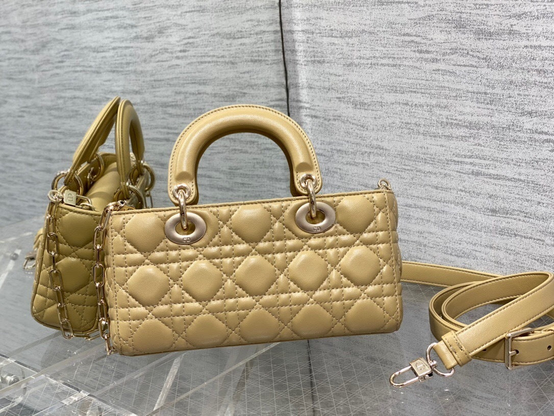 D-Joy Leather Bag