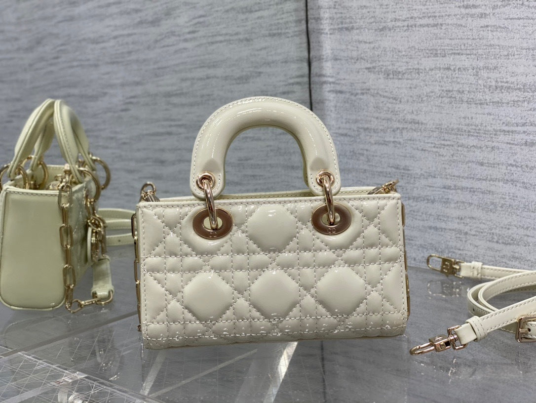 D-Joy Patent Bag