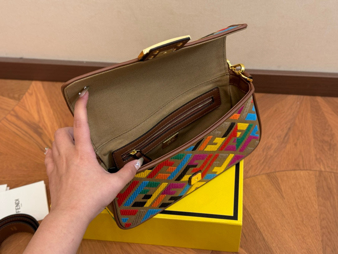 Baguette Crossbody
