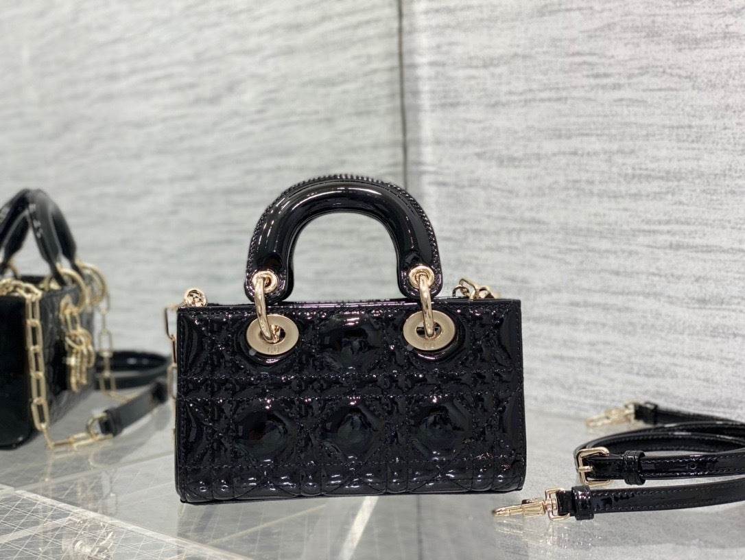 D-Joy Patent Bag