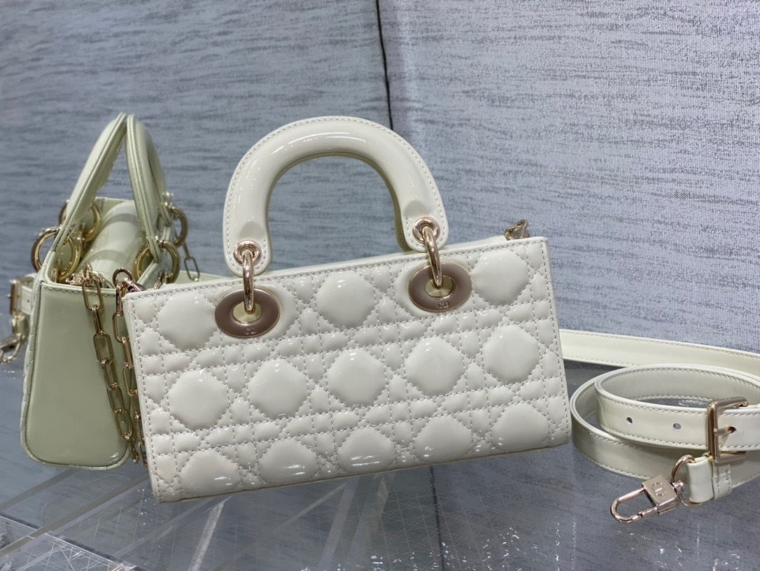 D-Joy Patent Bag